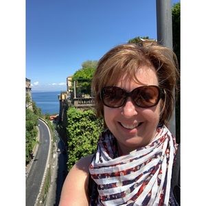 Hello my name is Karen.